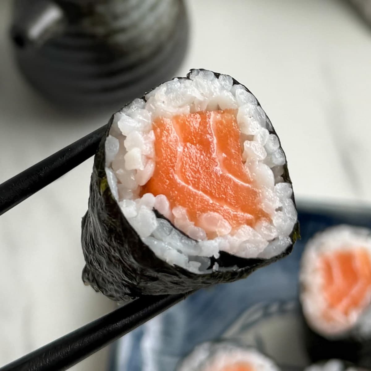 Salmon Maki (Sushi Roll) - Crafty Cookbook